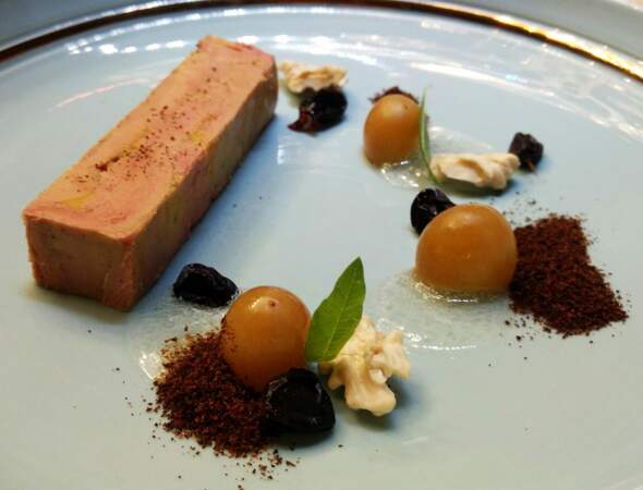 Terrine de foie gras, chapelure de pain torréfié et gelée de Gewurztraminer sans gluten de Norbert Tarayre