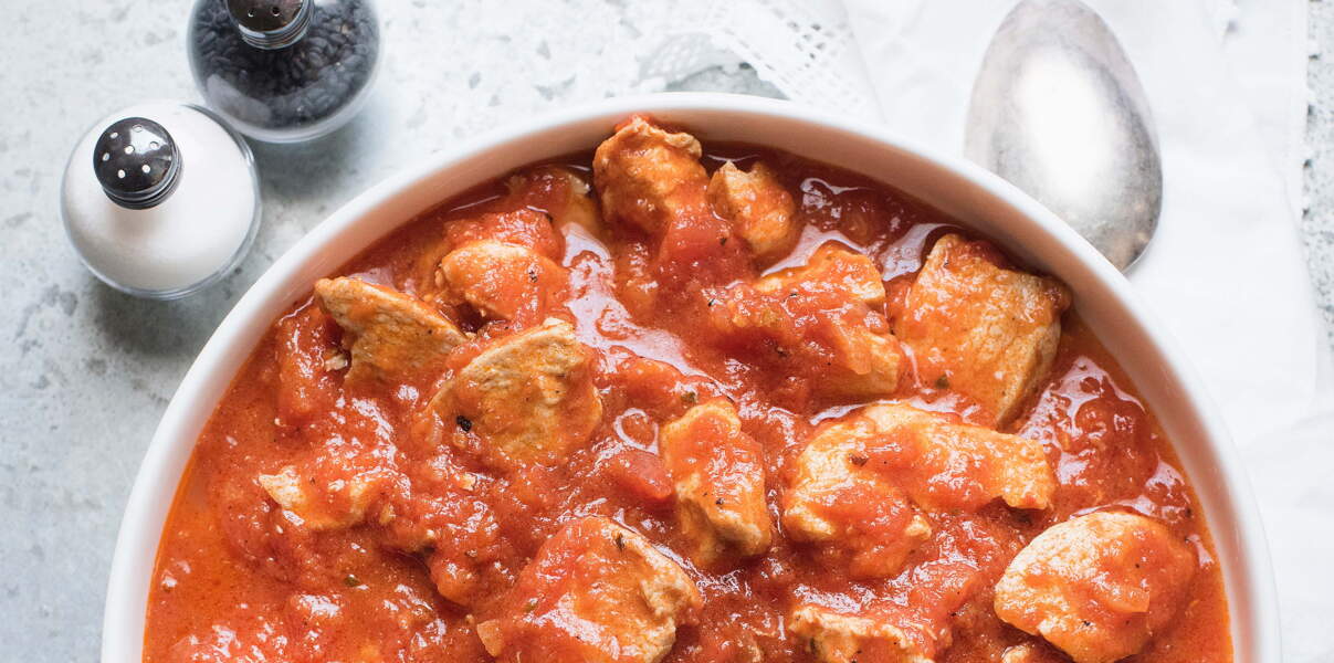 20 Recettes De Poulet En Sauce Pour Se Régaler En Famille Ou Entre Amis Femme Actuelle 6087