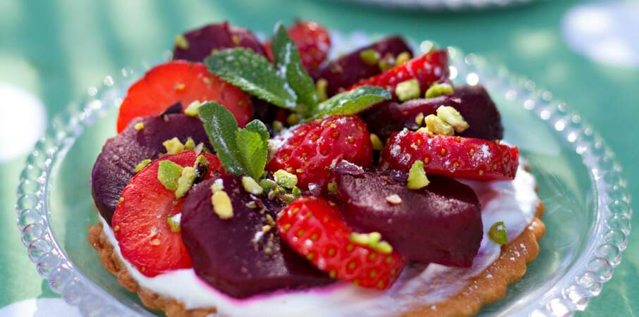 Tartes sablées fraises-betterave