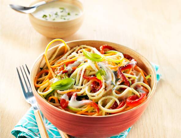 Spaghettis de légumes et sa délicieuse crème chèvre basilic
