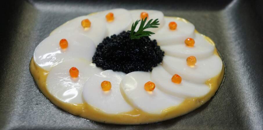 Carpaccio d’œuf au caviar de hareng de Christian Constant