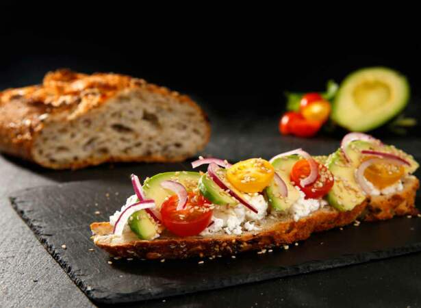 Tartines végétariennes: nos meilleures recettes de snack sains et gourmands