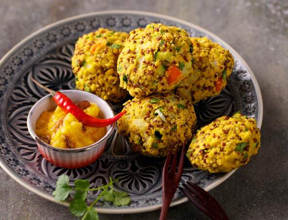 Boulettes de quinoa et légumes à l'indienne