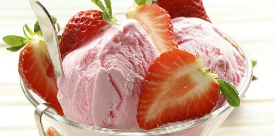 Glace au yaourt et aux fraises