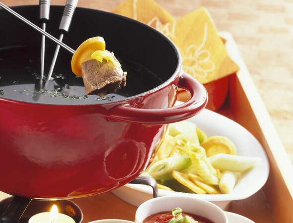 Fondue Chinoise: Une Aventure Culinaire pour le Nouvel An Chinois