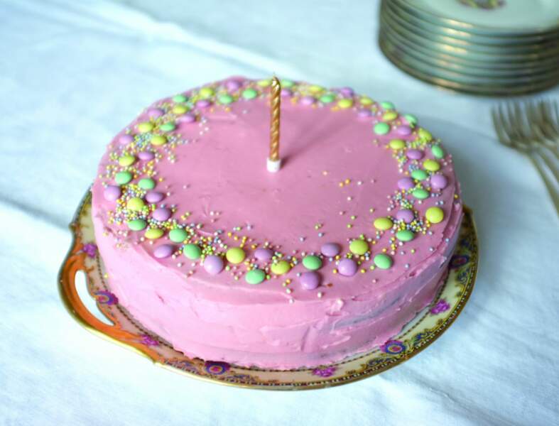 Gâteau d’anniversaire à deux étages sans gluten