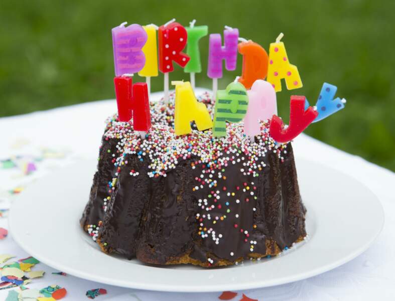 Gâteau d'anniversaire chocolat poires