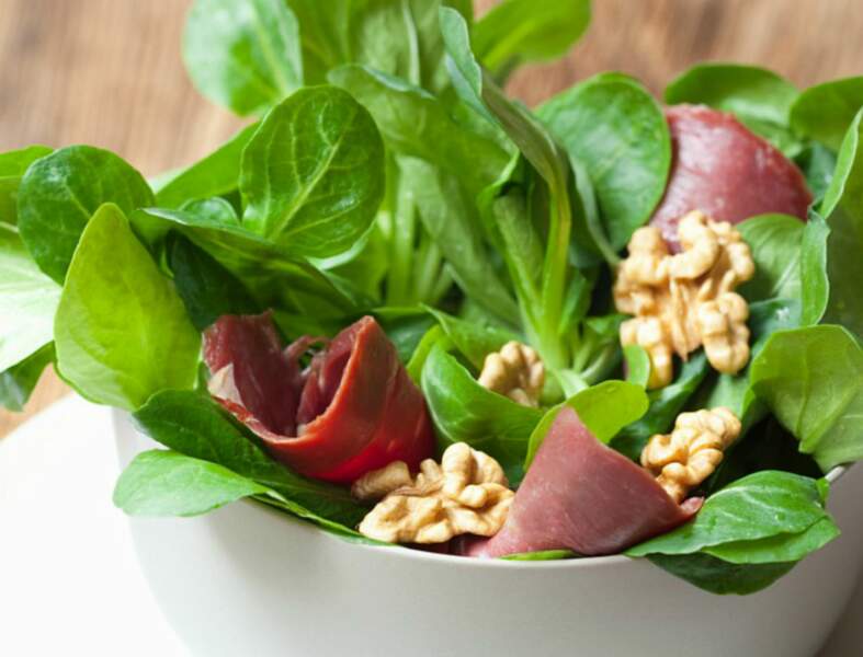 Salade folle : une entrée de fêtes fraîche et gourmande - Femme Actuelle