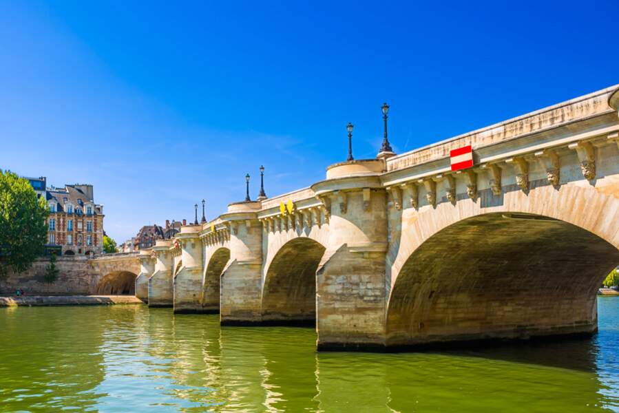 Le Pont-Neuf à Paris