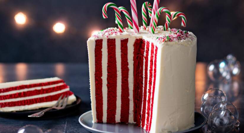 Gâteau de Noël original rouge et blanc