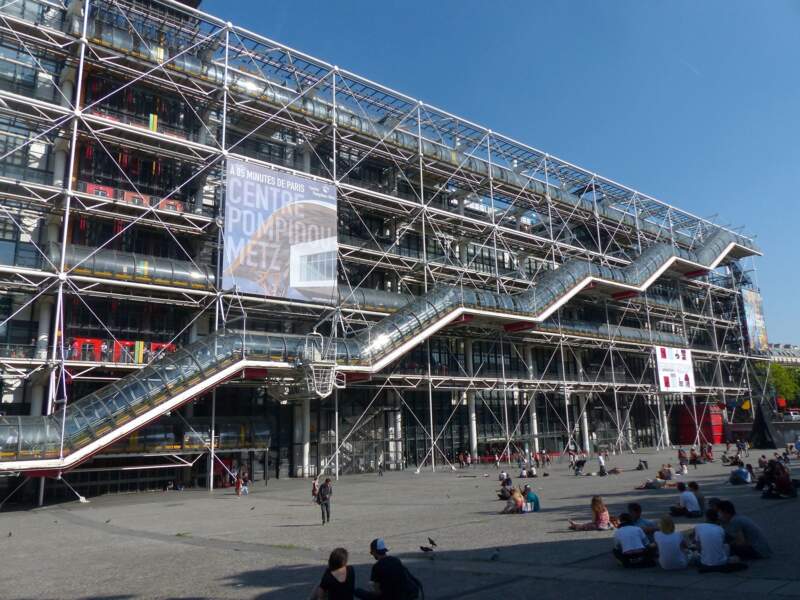 5. Le Centre national d'art et de culture Georges-Pompidou à Paris, France – 429 605 hashtags 