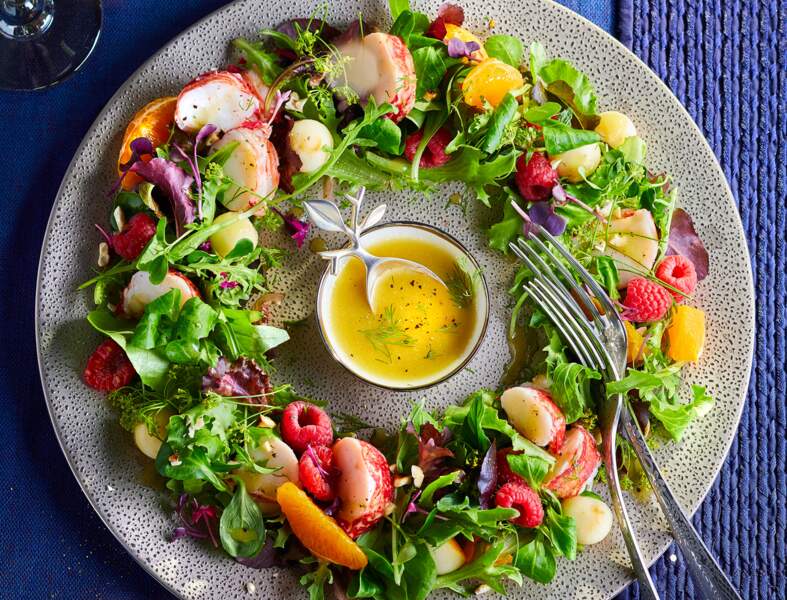 Salade de mesclun, homard & fruits frais