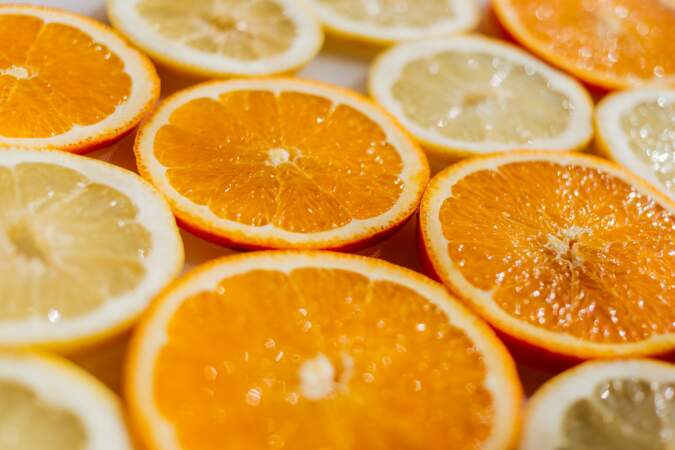 Pourquoi il ne faut pas jeter ses peaux d’orange et de citron ?