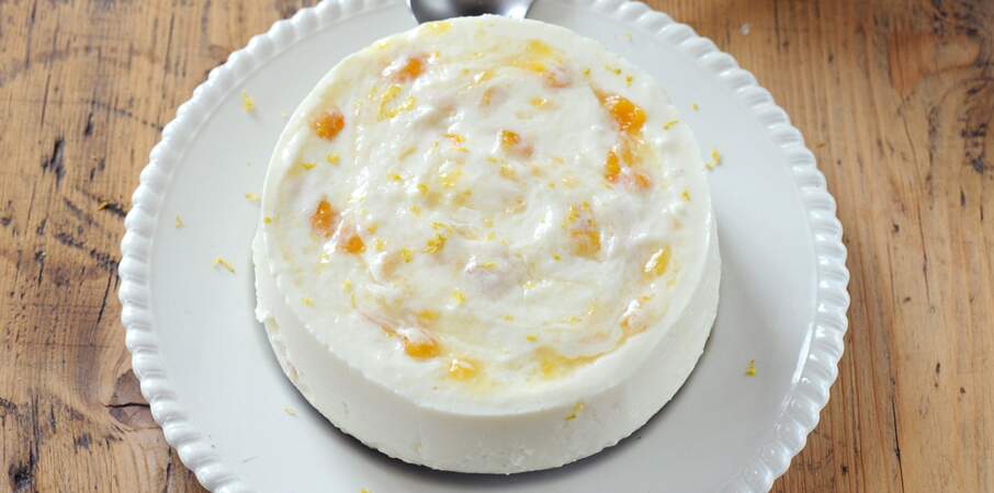 Cheesecake au yaourt de brebis à la pêche
