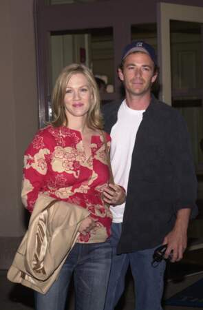 Luke Perry et Jenny Garth (2002)