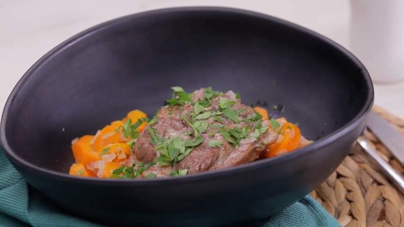 La recette facile et rapide du navarin d’agneau aux carottes