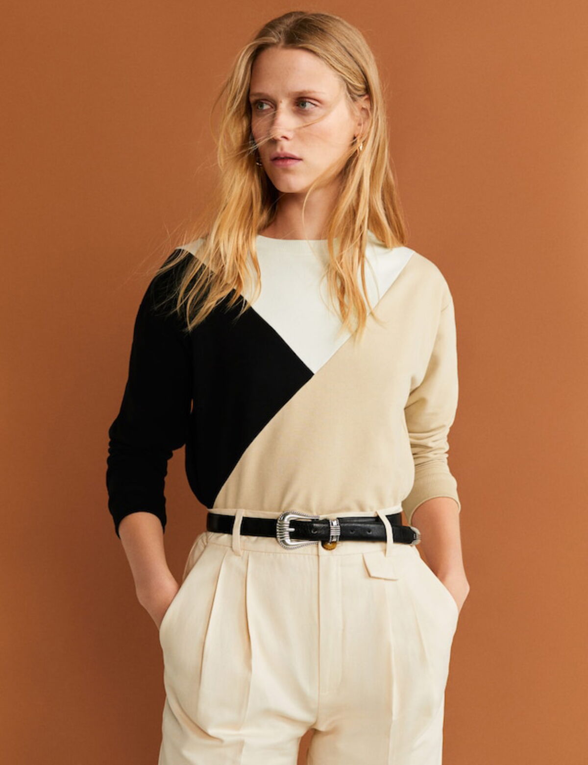Cardigan rose poudré femme Taille S marque Stradivarius TBE Cardigan rose poudré femme Taille S marque Stradivarius TBE