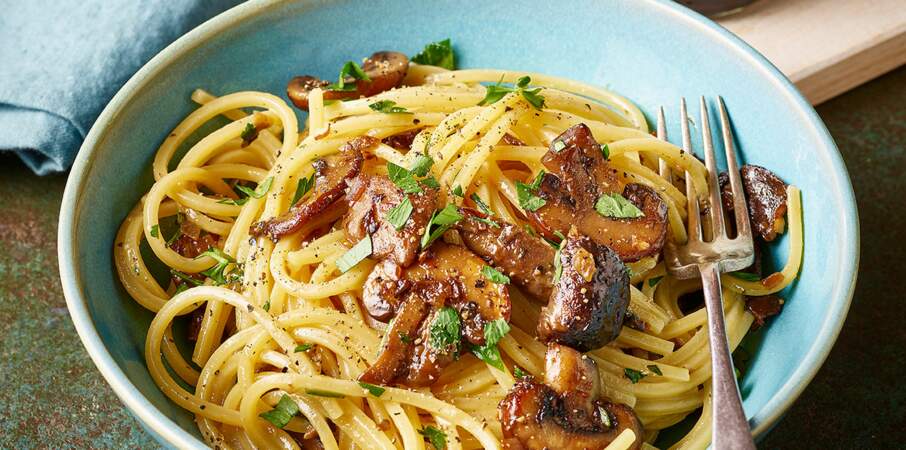 Spaghettis carbonara aux champignons