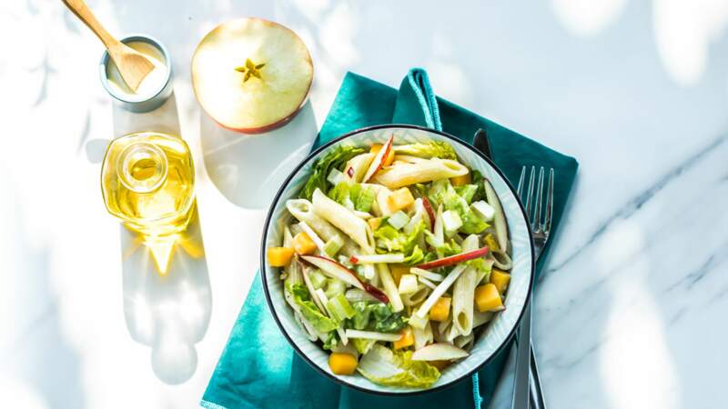 Salade de pâtes, pomme, céleri façon césar à l’huile d’olive de Provence AOP