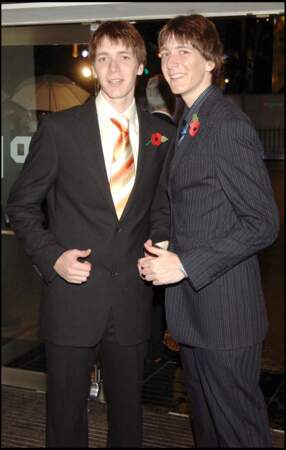 James et Oliver Phelps en novembre 2005