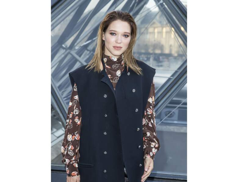 2019 : elle apparaît à la Fashion Week de Paris