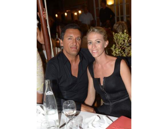 Dany Brillant et sa femme Nathalie au restaurant à Saint-Tropez