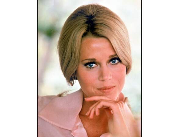 Jane Fonda est superbe avec cette coiffure 