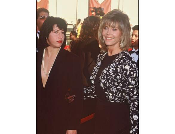Toujours en 1989, elle apparaît avec sa fille à la soirée des Oscars