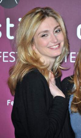 Avec un make-up glowy en 2012