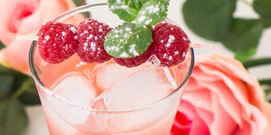 Mocktail raspberry flower soft