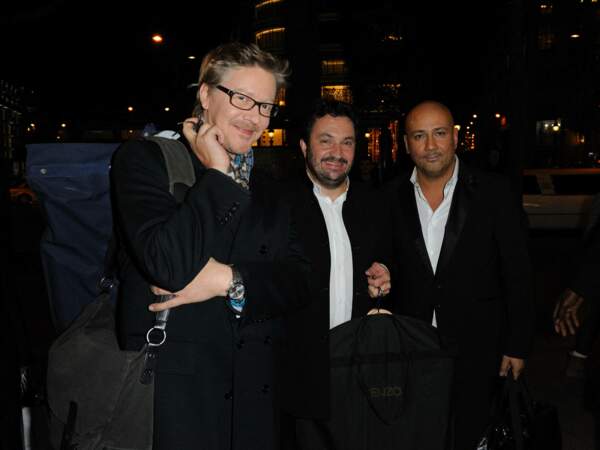 Sébastien Demorand et ses complices de "Masterchef", Frederic Anton, Yves Camdeborde, à la soirée du Nouvel An présentée par Arthur au Lido en décembre 2011.