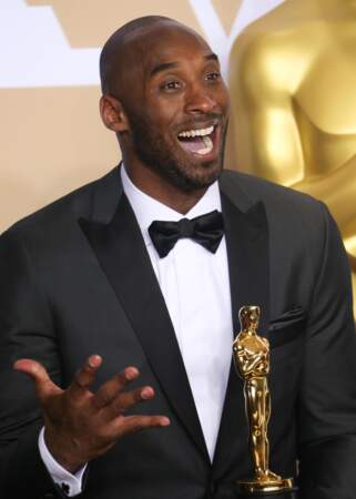 Kobe Bryant (Oscar du meilleur court-métrage d'animation)  lors de la 90e cérémonie des Oscars 2018 au théâtre Dolby à Los Angeles, le 4 mars 2018.