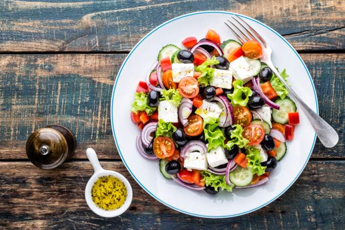 Salade grecque de l’athlète super simple à la spiruline