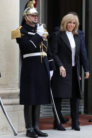 Brigitte Macron : retour sur ses plus beaux manteaux