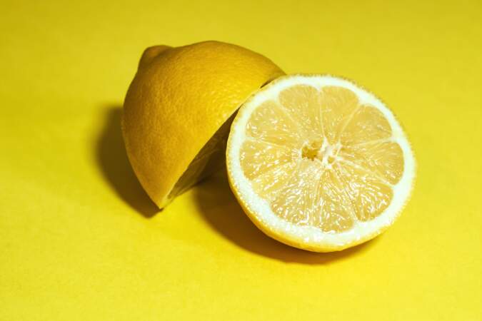 La solution "citron express" pour les mains 