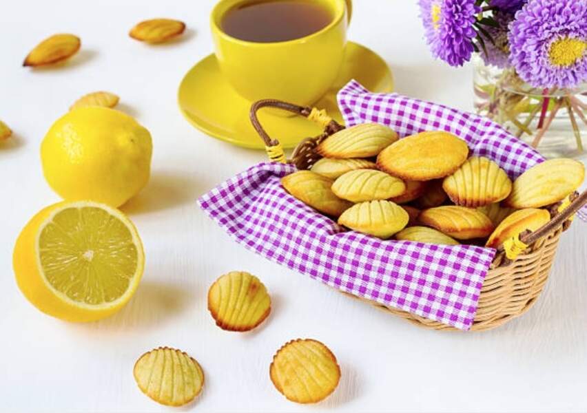 Cyril Lignac : sa recette de madeleines au citron trop facile