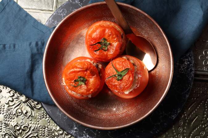 "Tous en cuisine" : la recette des tomates farcies de Cyril Lignac