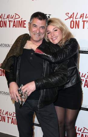Jean-Marie Bigard et sa femme Lola Marois  à l'avant-première de 'Salaud on t'aime', à l'UGC Normandie sur les Champs-Elysées, à Paris, le 31 mars 2014.