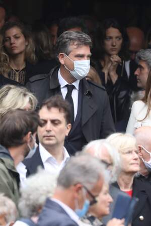 Arnaud Montebourg, que Guy Bedos avait soutenu lors de la primaire de 2017, était également présent.