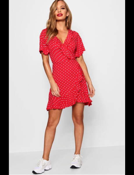 Robe PrettyLittleThing Taille 8 - Neuve Avec étiquettes, Modèle Jolie Petite Chose