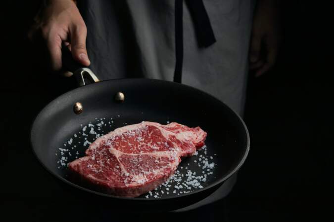 Les erreurs qu’on fait tous pour la cuisson d’un steak