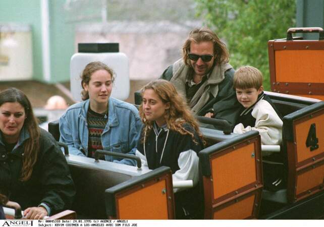 Kevin Costner avec ses enfants à Los Angeles