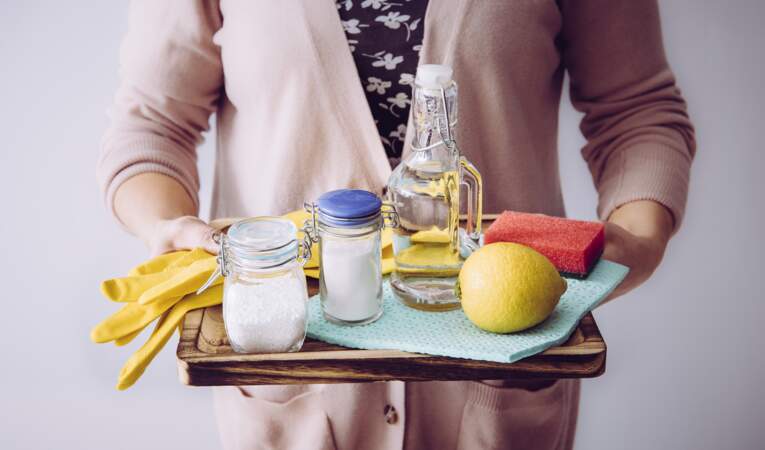 4 astuces naturelles pour nettoyer ses ustensiles de cuisine en