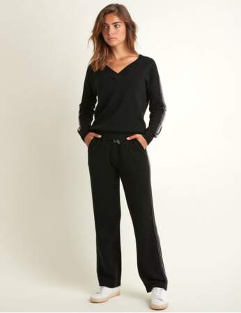 Tendance homewear maille et cachemire : le pantalon noir en laine