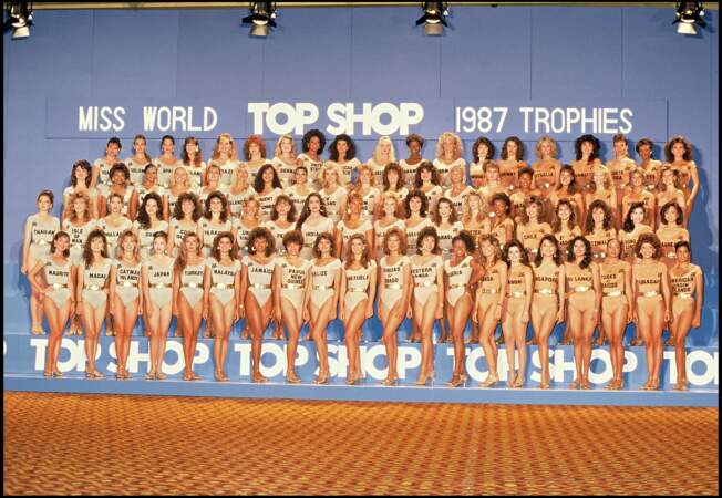 Le 12 novembre 1987, l'élection de Miss Monde 1987 a lieu au Royal Albert Hall de Londres.