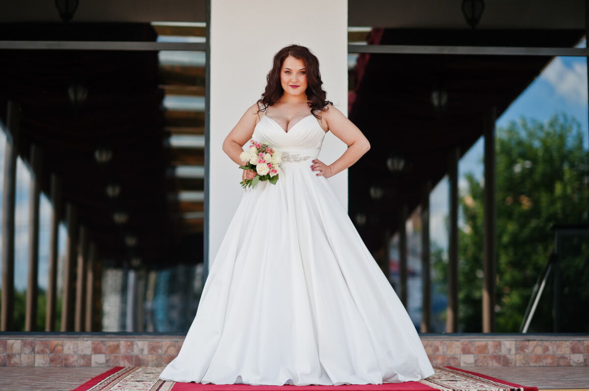 Mariage 2021 : les plus belles robes de mariée grande taille - Femme
