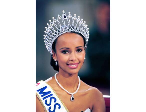 2000 : Sonia Rolland est élue Miss France