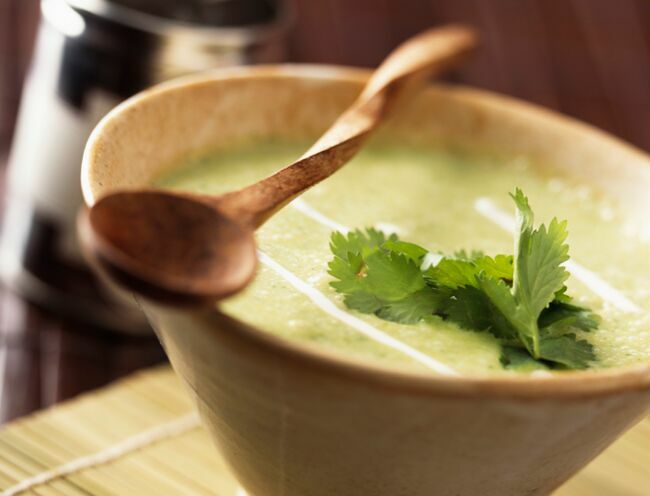 Soupe de légumes aux moules : découvrez les recettes de cuisine de Femme  Actuelle Le MAG