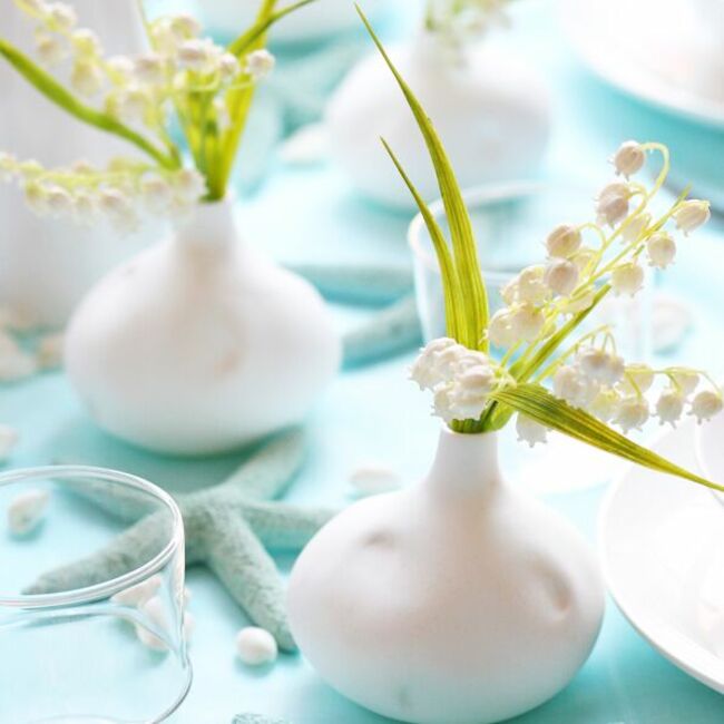 Un centre de table DIY en porcelaine froide pour Pâques