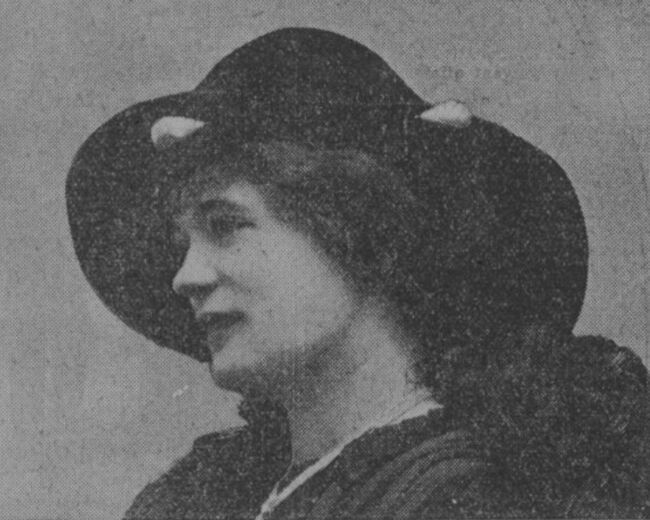 Marthe Richard en 1915.